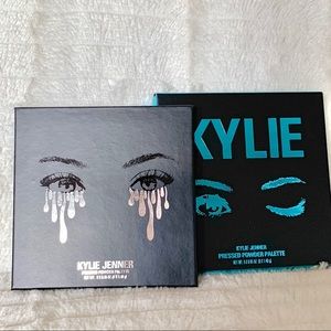Host Pick!🎉Kylie Cosmetics The Blue Honey Palette
